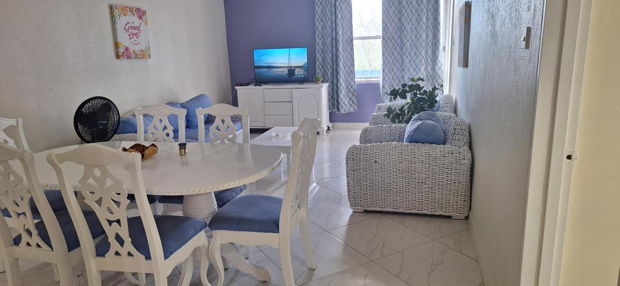 Seaview 3b Two Bedroom Hasting Towers *